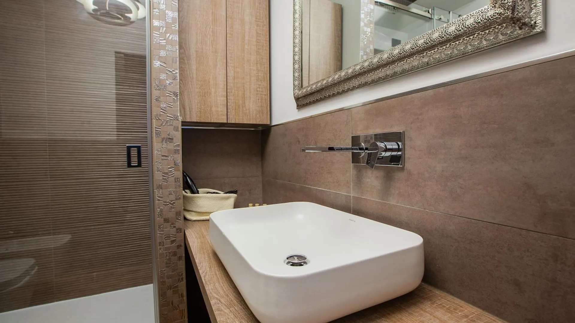 Home Boutique Con Cortile-Design&Fashion District Μιλάνο Ιταλία